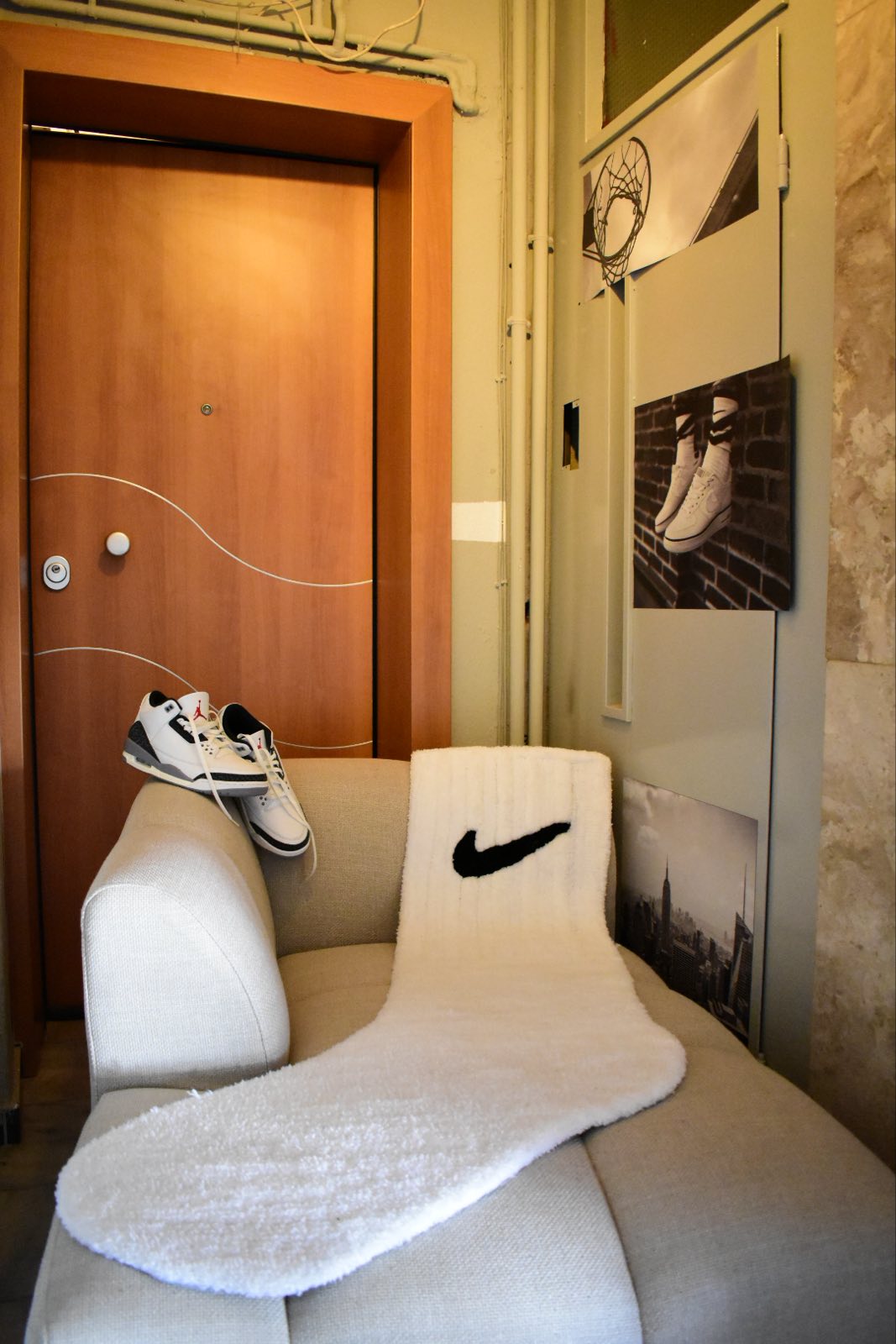 Modern-Essentials-sock